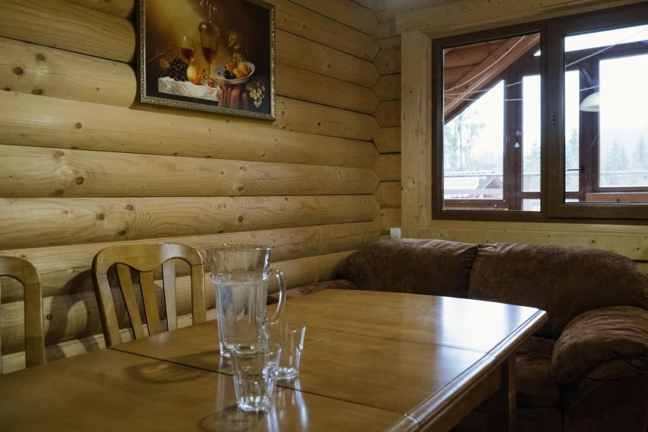 Sadyba Morozko Tatariv Bagian luar foto